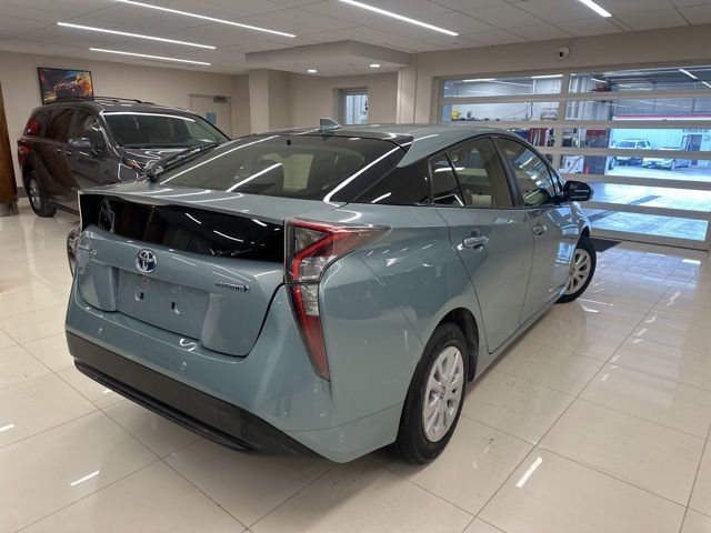 2017 Toyota Prius Four