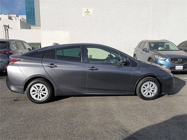 2017 Toyota Prius Four