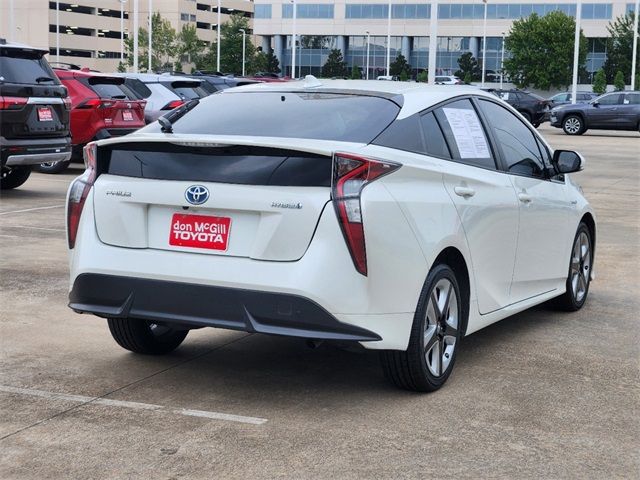 2017 Toyota Prius Four Touring