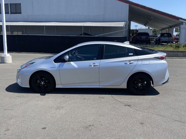 2017 Toyota Prius Four Touring