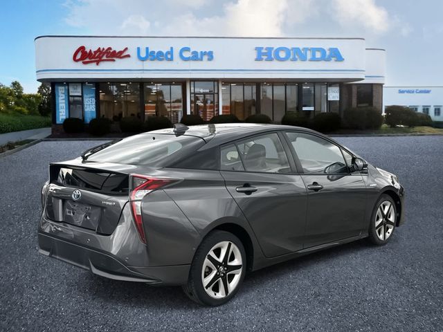 2017 Toyota Prius Four Touring