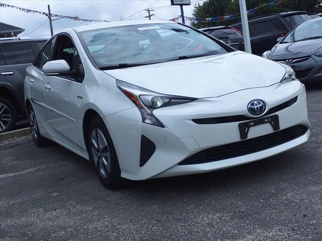 2017 Toyota Prius Four Touring