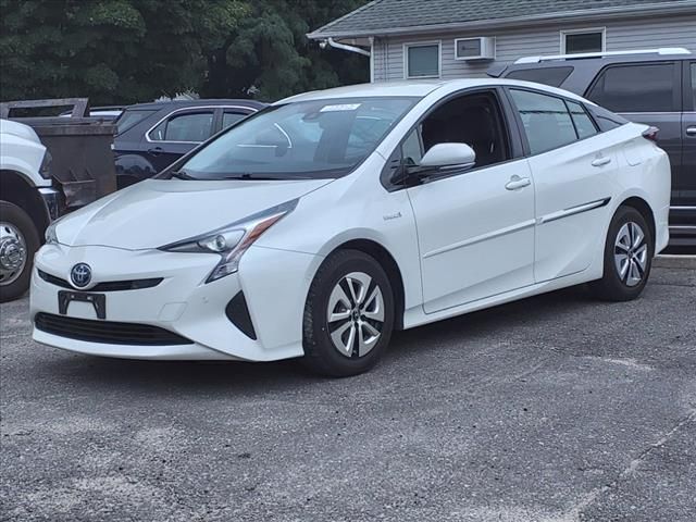 2017 Toyota Prius Four Touring