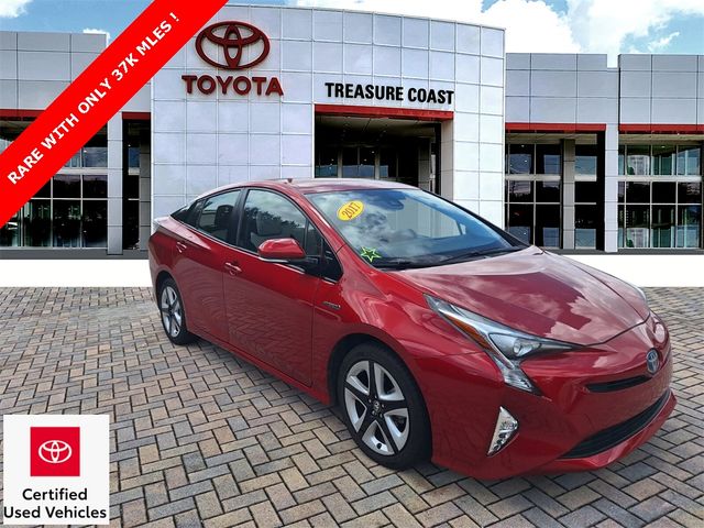 2017 Toyota Prius Four Touring