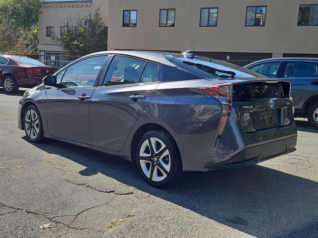 2017 Toyota Prius Four Touring