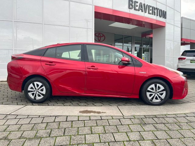 2017 Toyota Prius Three