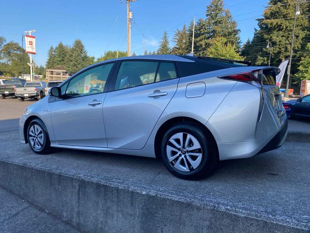 2017 Toyota Prius Three