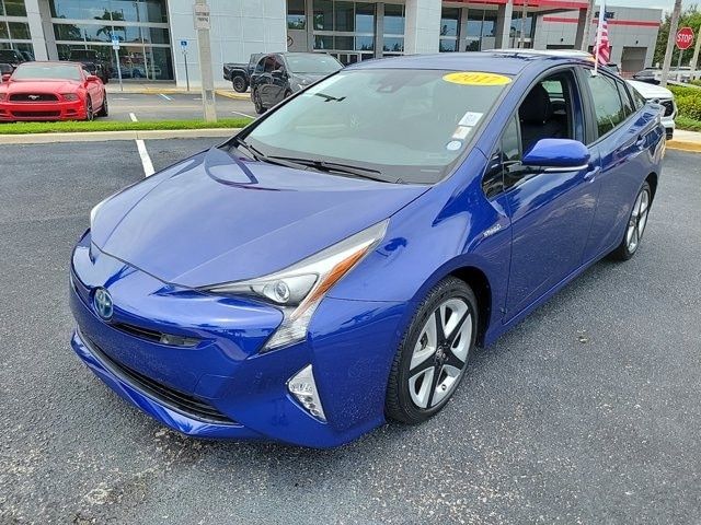 2017 Toyota Prius Three Touring