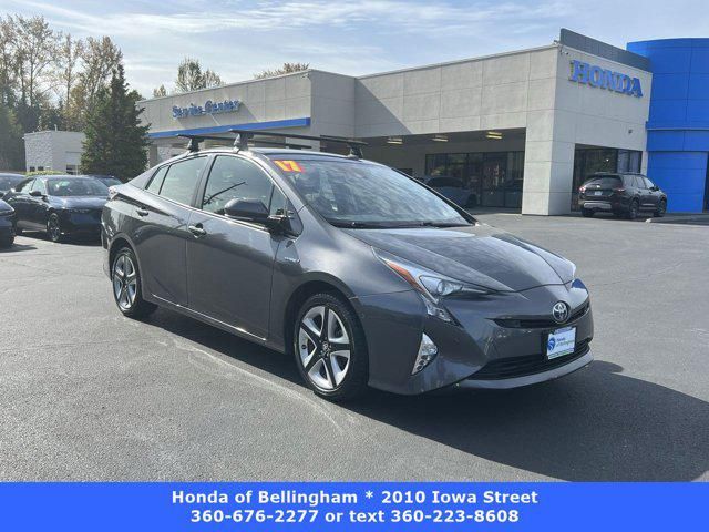 2017 Toyota Prius Three Touring