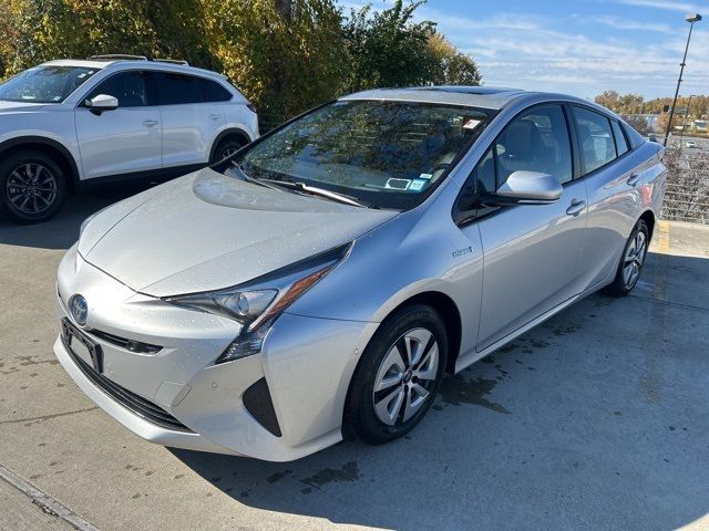 2017 Toyota Prius Three Touring