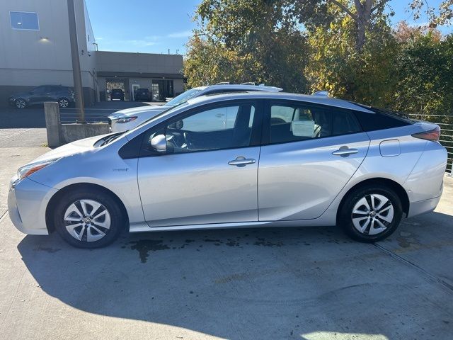 2017 Toyota Prius Three Touring