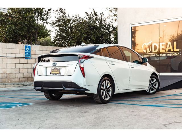 2017 Toyota Prius Three Touring