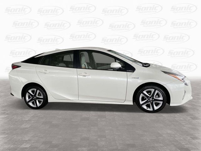 2017 Toyota Prius Three Touring