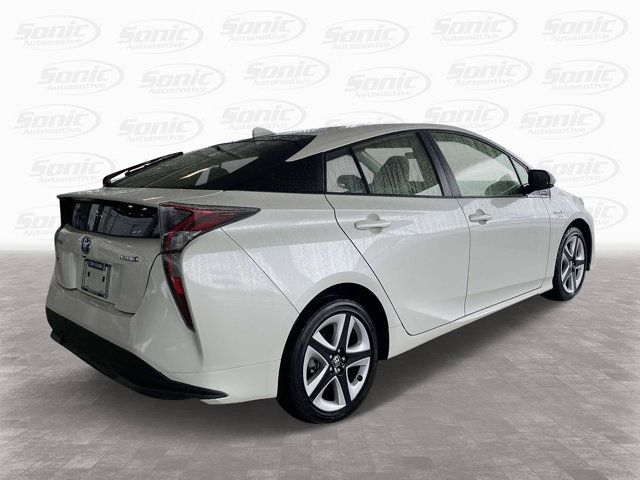 2017 Toyota Prius Three Touring