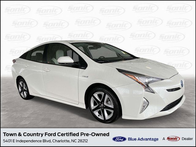 2017 Toyota Prius Three Touring