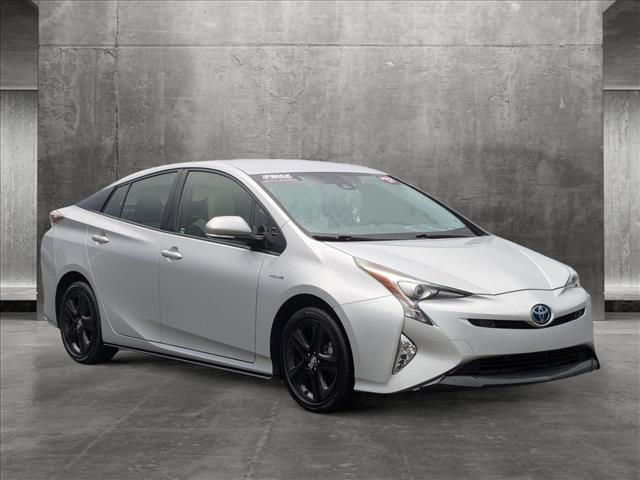 2017 Toyota Prius Three Touring