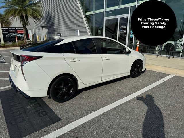 2017 Toyota Prius Three Touring