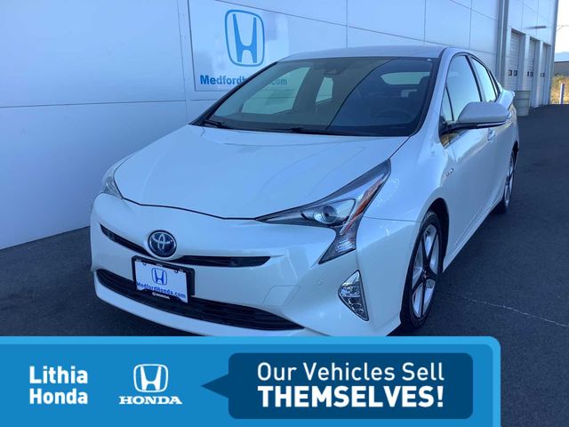 2017 Toyota Prius Three Touring