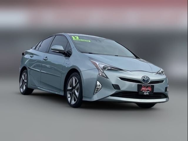 2017 Toyota Prius Three Touring