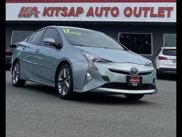 2017 Toyota Prius Three Touring