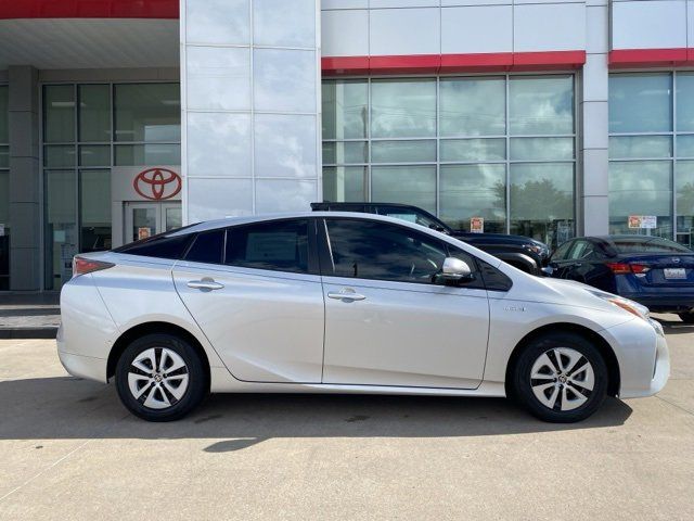 2017 Toyota Prius Two