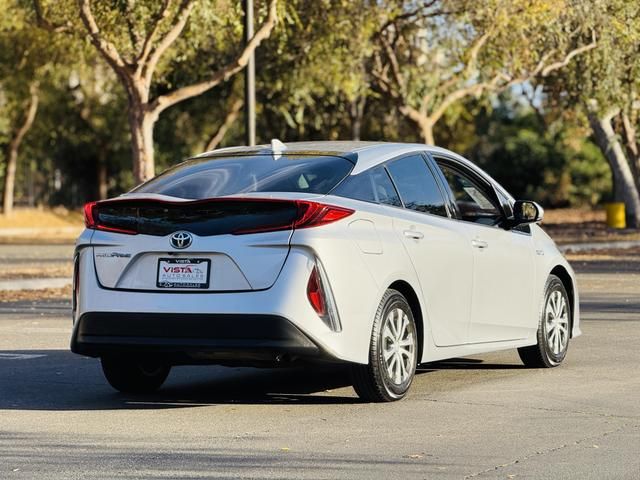 2017 Toyota Prius Prime Premium