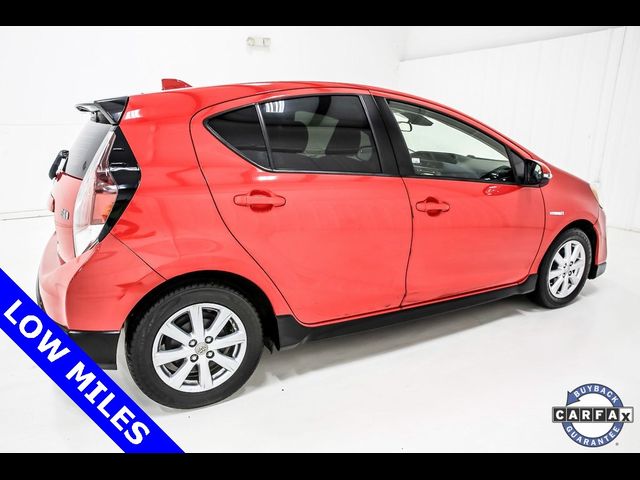 2017 Toyota Prius c Four