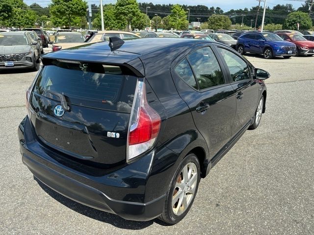 2017 Toyota Prius c Four