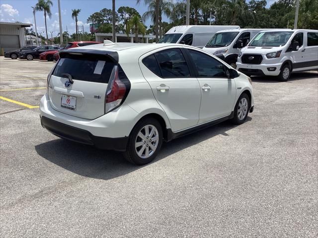 2017 Toyota Prius c One