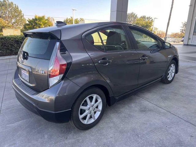 2017 Toyota Prius c One