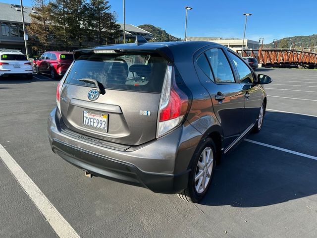 2017 Toyota Prius c Four