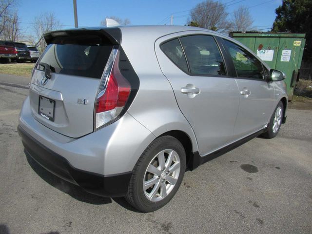 2017 Toyota Prius c Two
