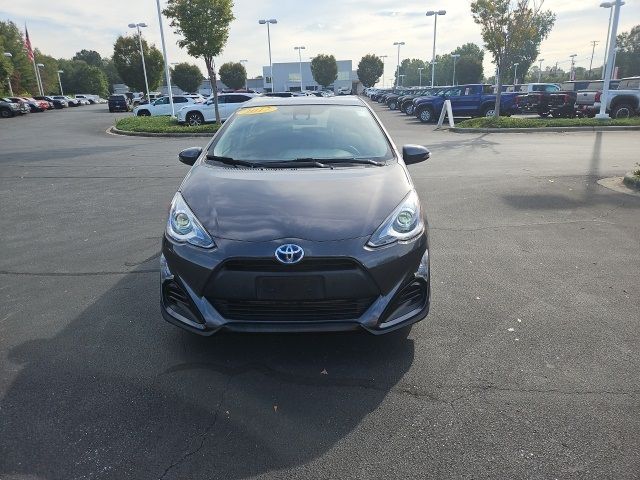 2017 Toyota Prius c Two