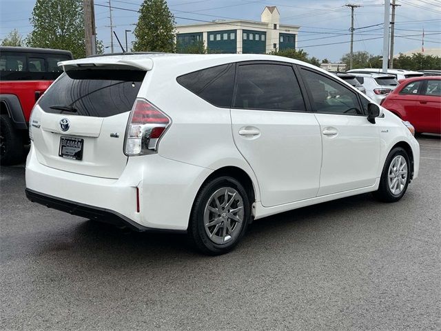 2017 Toyota Prius v Three