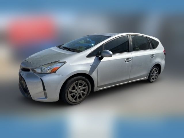 2017 Toyota Prius v Five