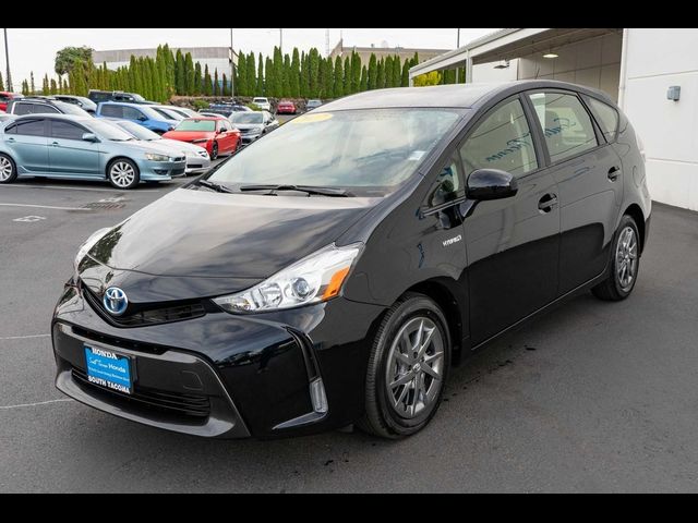 2017 Toyota Prius v Four