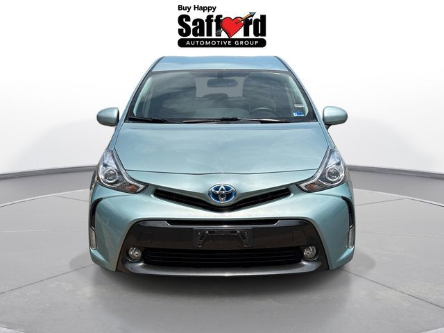2017 Toyota Prius v Five
