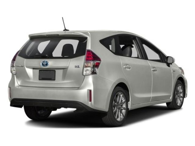 2017 Toyota Prius v Five