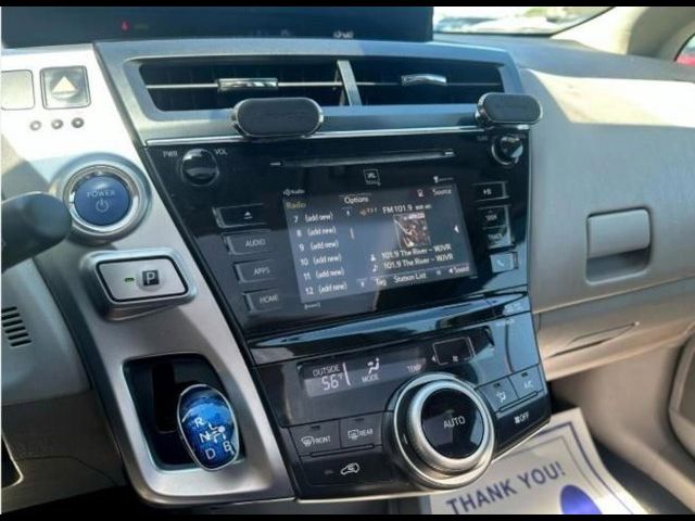 2017 Toyota Prius v Five