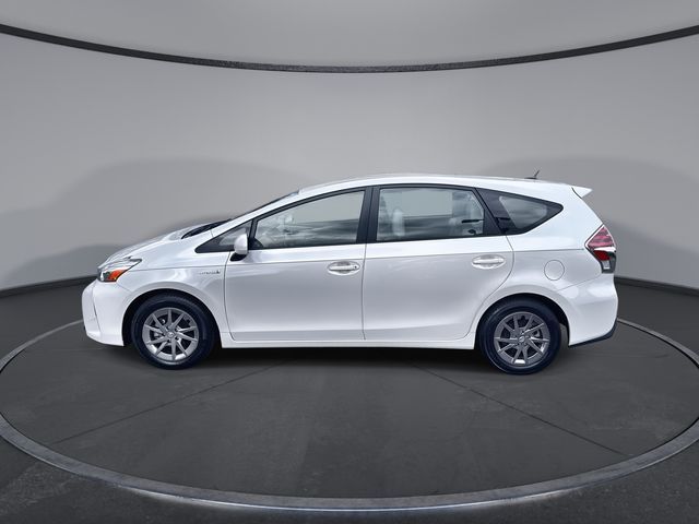 2017 Toyota Prius v Four