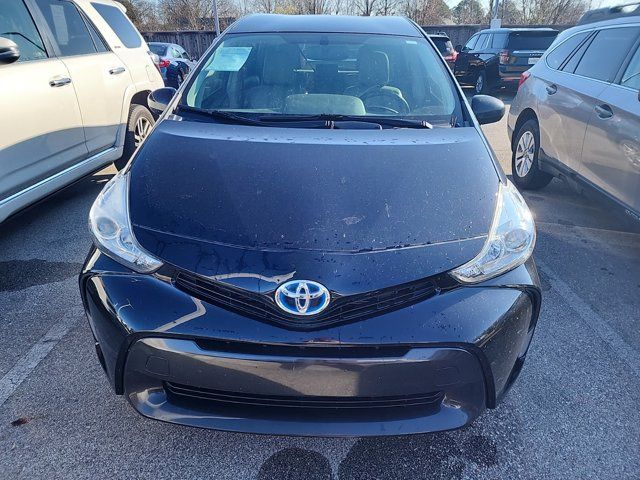 2017 Toyota Prius v Four