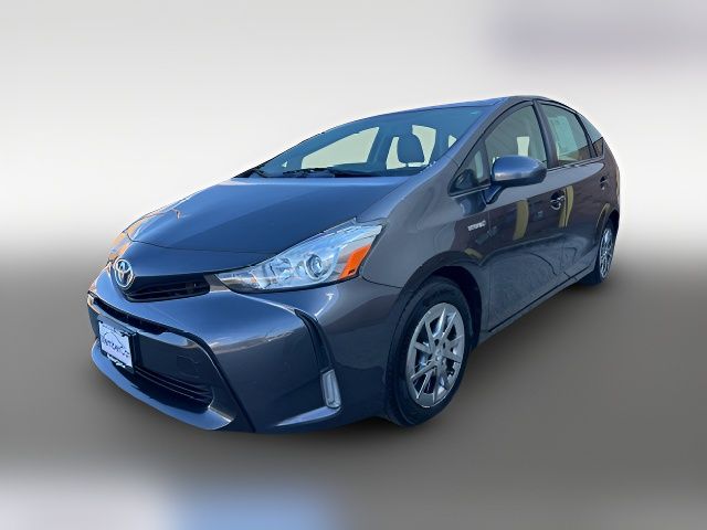 2017 Toyota Prius v Five