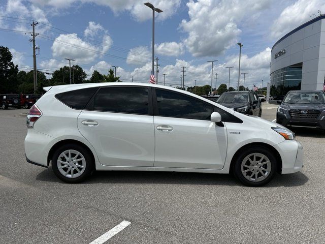 2017 Toyota Prius v Four