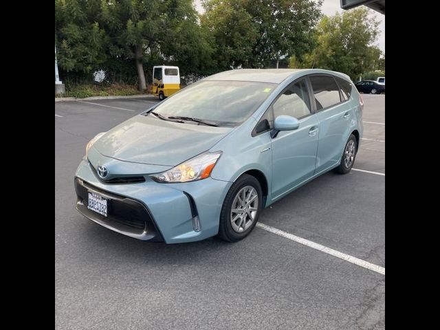 2017 Toyota Prius v Four