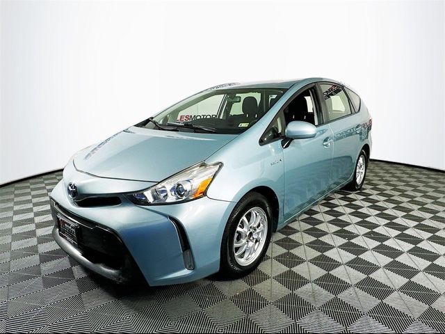 2017 Toyota Prius v Three