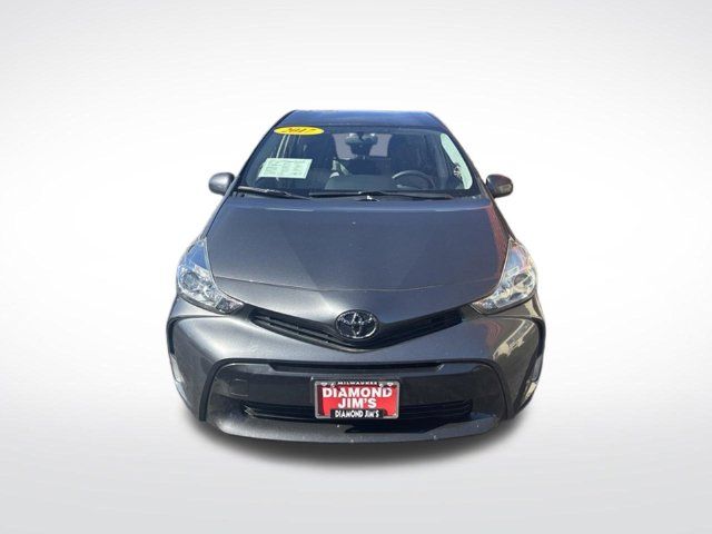 2017 Toyota Prius v Five