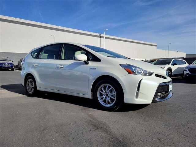 2017 Toyota Prius v Three