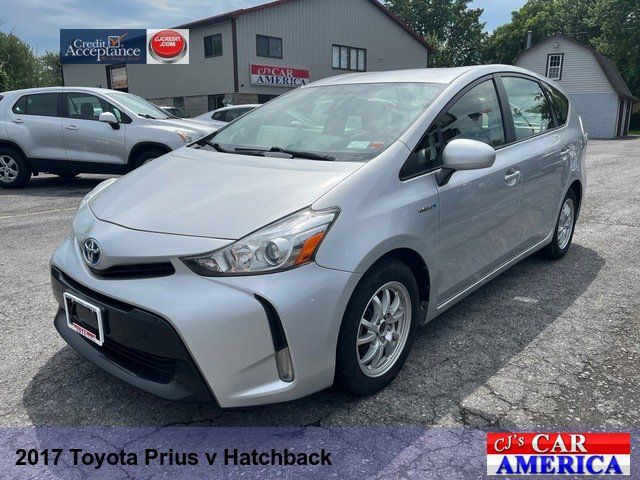 2017 Toyota Prius v Three