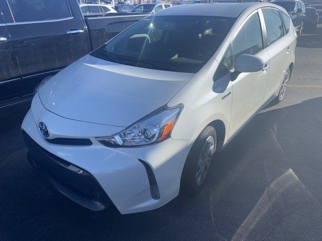 2017 Toyota Prius v Three