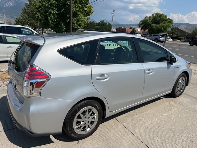 2017 Toyota Prius v Two